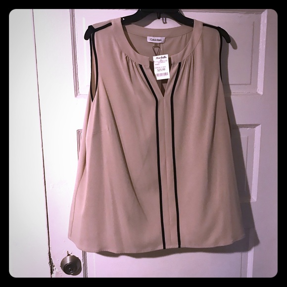 Calvin Klein Tops - Shirt